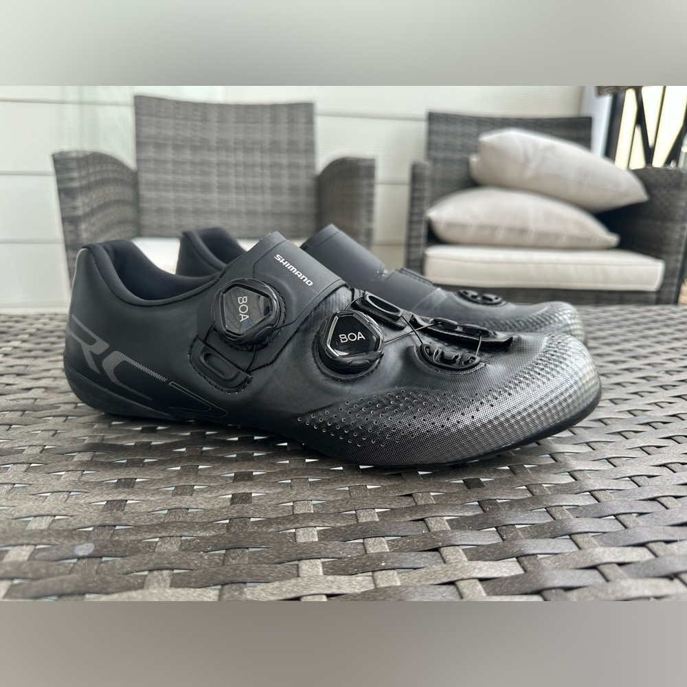 Shimano RC 702 (Wide) Road Cycling Shoes - EU 41 (US 8W)